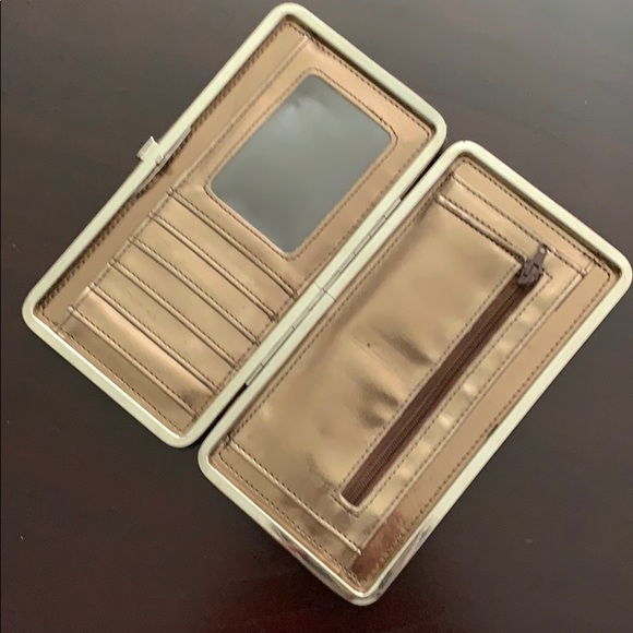 Wallet - Picture 2 of 3